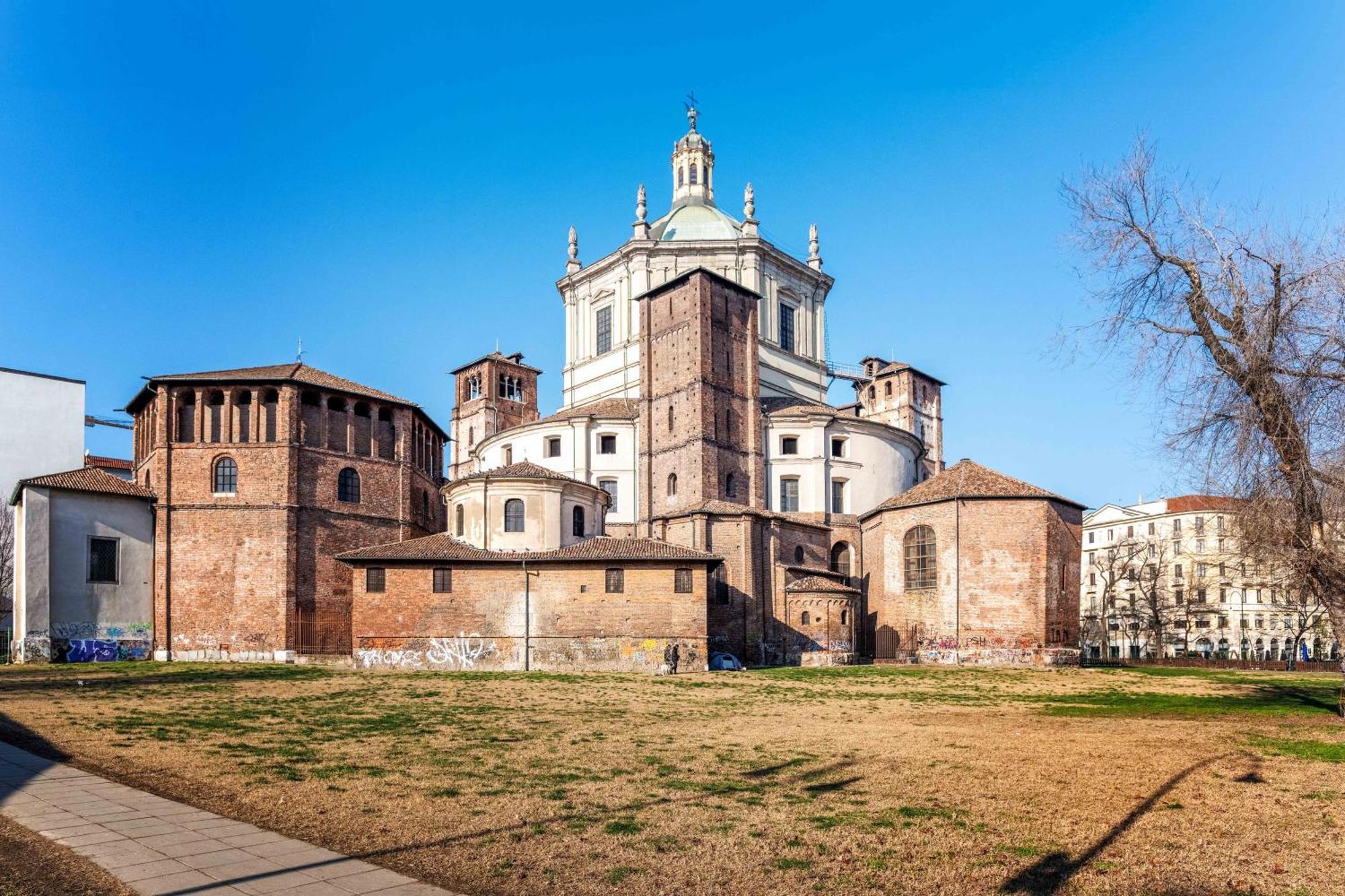 One Bedroom Apartment With Terrace Near Duomo Milano Esterno foto